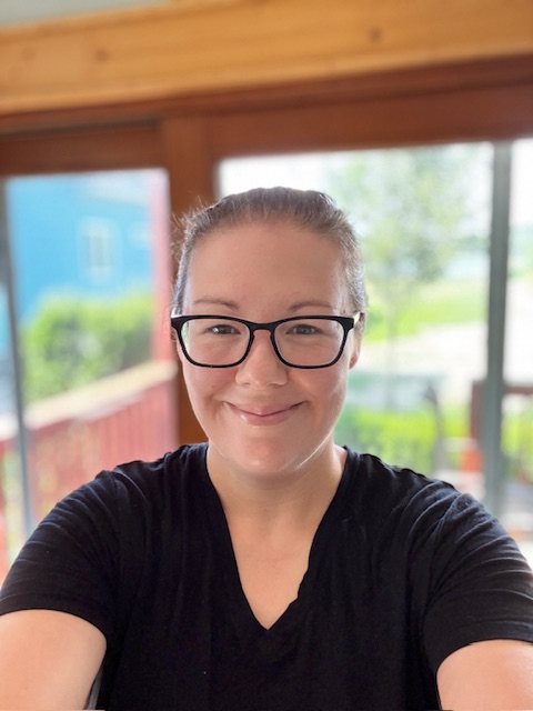 Ashley McLellan Photo